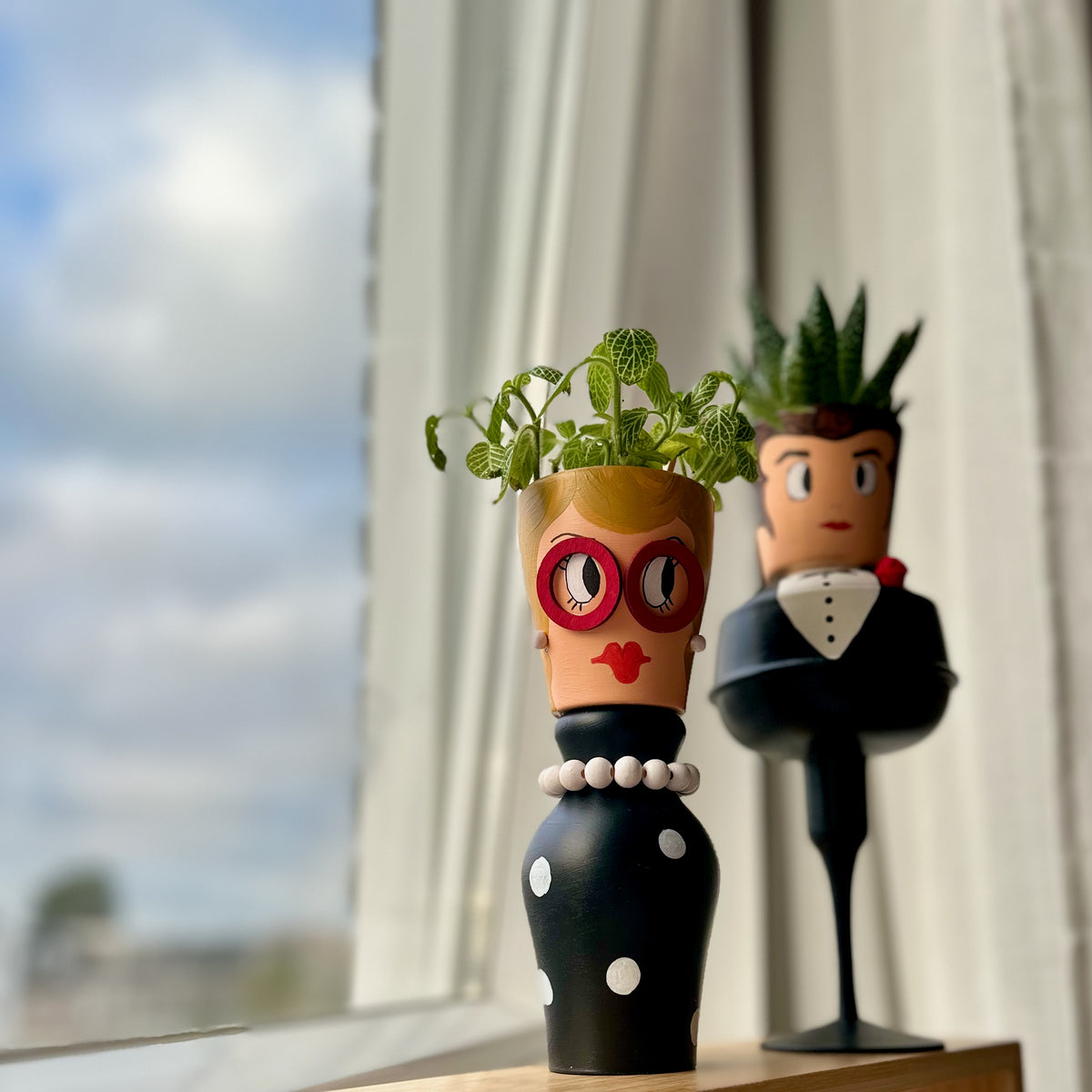 James & Galore | Licensed to Charm